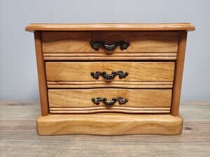 Vintage Croft & Barrow Wooden Jewelry Box Chest 2 Drawer Organizer